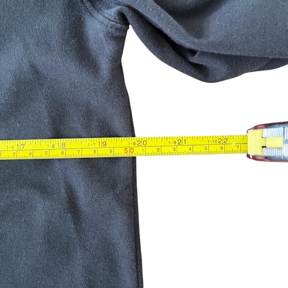 LL Bean Men's Long Sleeve Turtleneck Shirt Size M Black Traditional Fit Cotton - Picture 7 of 8